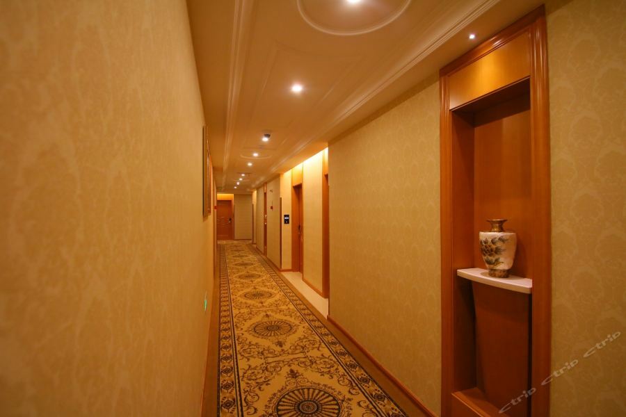 Vienna International Hotel Shanghai Baoshan Pangu Road Exterior foto